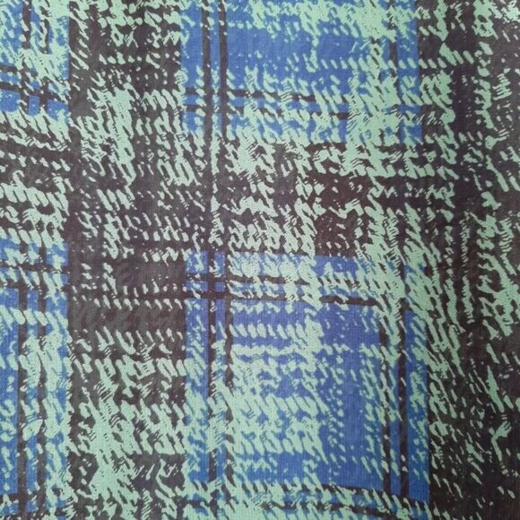 CABI Semisheer Asymmetrical Hem Light Blouse Top Green & Blue Sz L - Picture 5 of 10